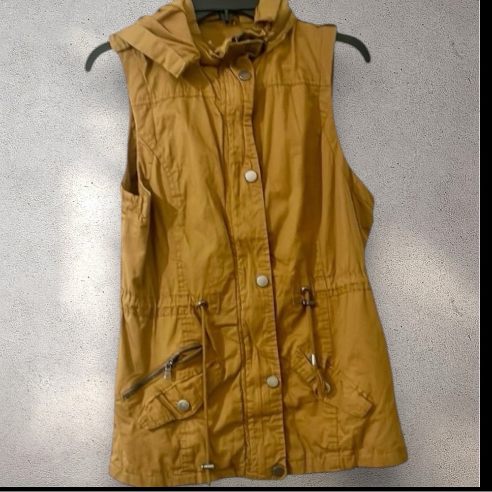 Ymi womens vest Sleeveless Jacket tan NWT